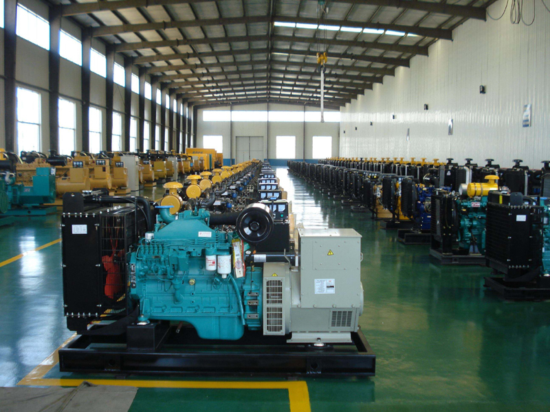 河池租赁发电机-柴油发电机组冒蓝烟、冒黑烟、冒白烟故障分析