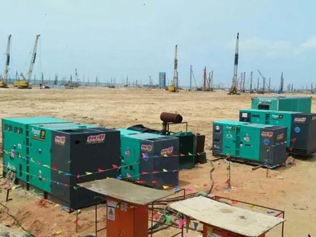 河池如何检查和清洗空气滤清器？