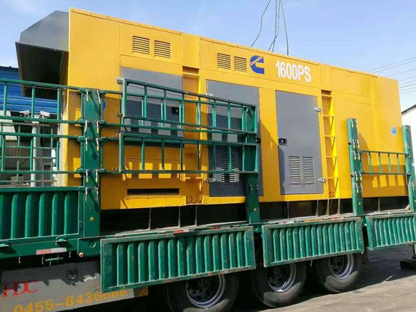 河池测量水冷式机油散热器密封件尺寸时的注意事项有哪些？