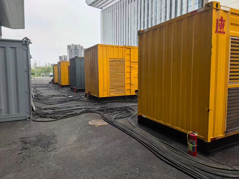 河池不同季节柴油发电机组保养有哪些注意事项？